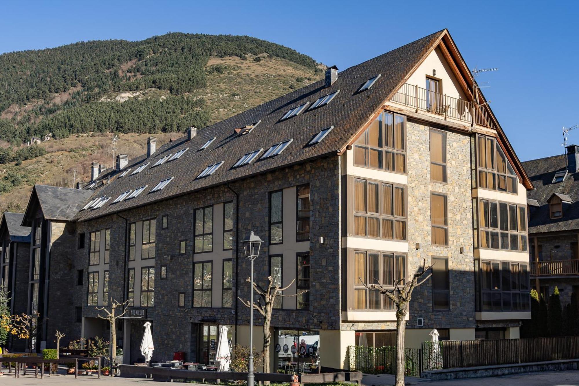 Aparthotel Nou Vielha Luaran gambar