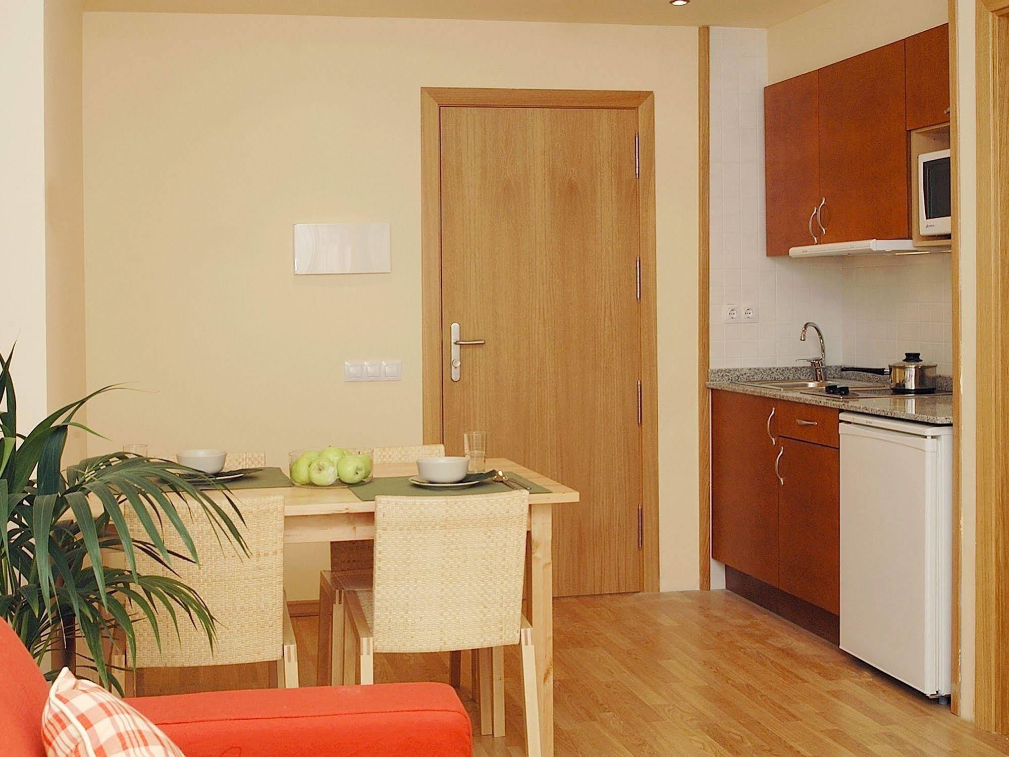 Aparthotel Nou Vielha Bilik gambar